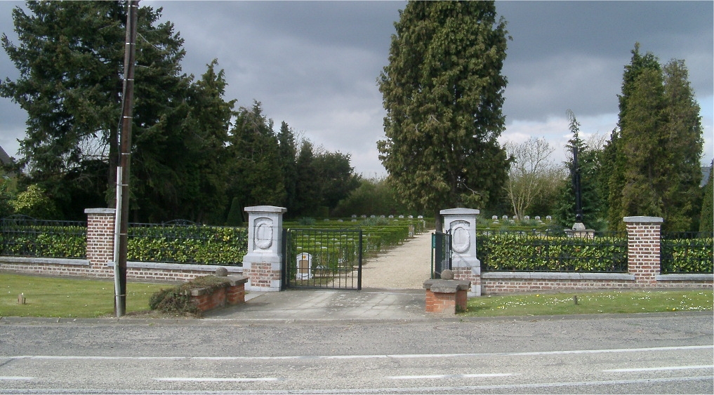 Begraafplaats / le cimetière d'Eppegem - photo - foto copyright 2013 Yves Moerman.